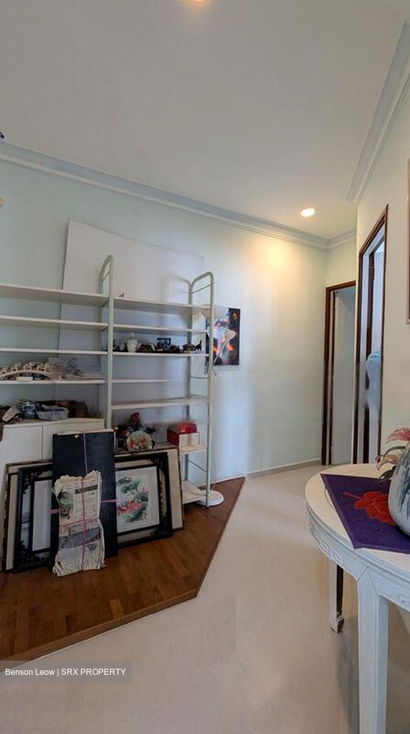 Summerdale (D22), Condominium #479999031